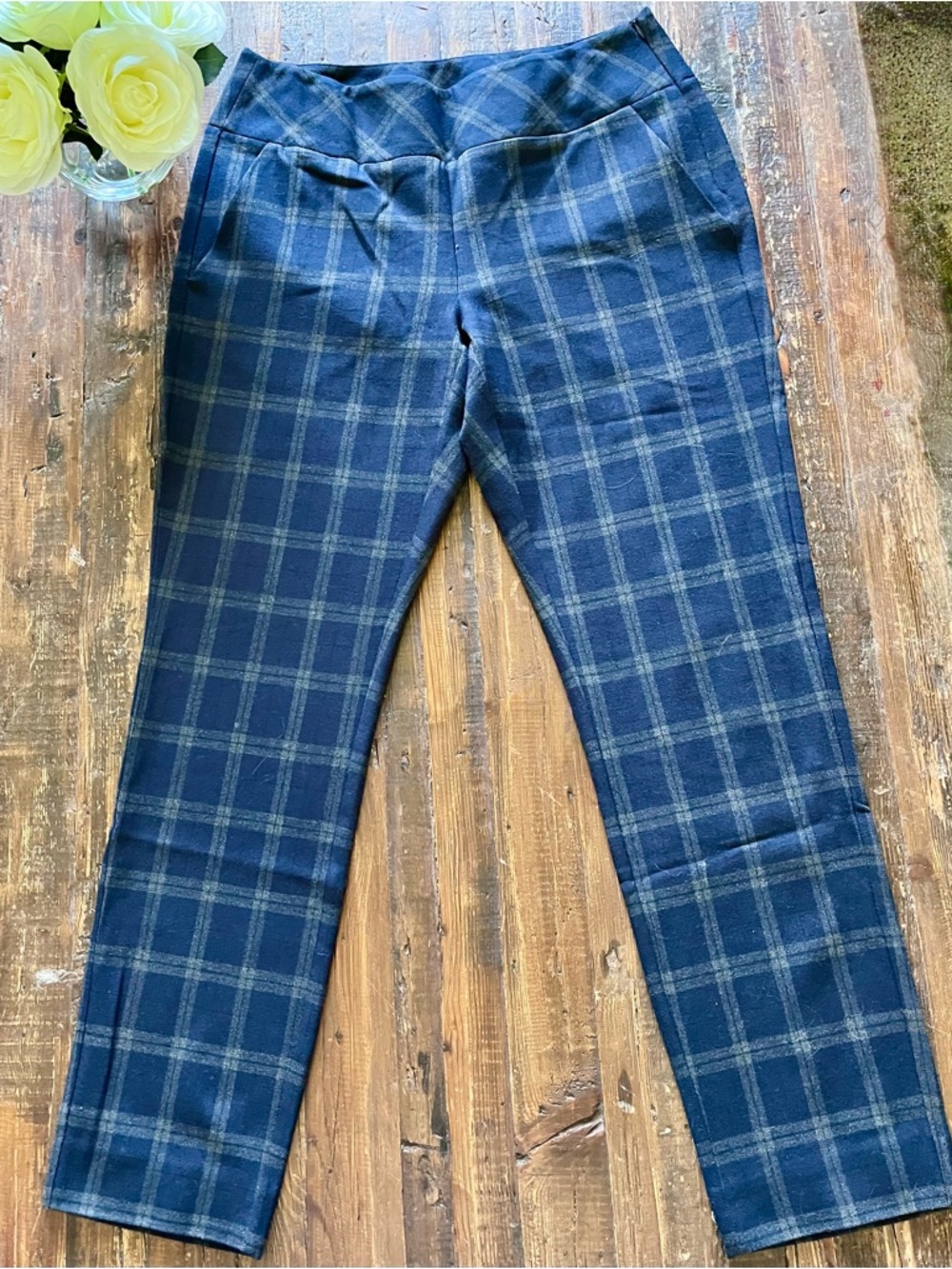 CAbi Connery Trouser Navy and Green Plaid Dress Pants Sz 6 NWOT